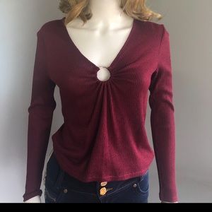 Long sleeve v neck tee